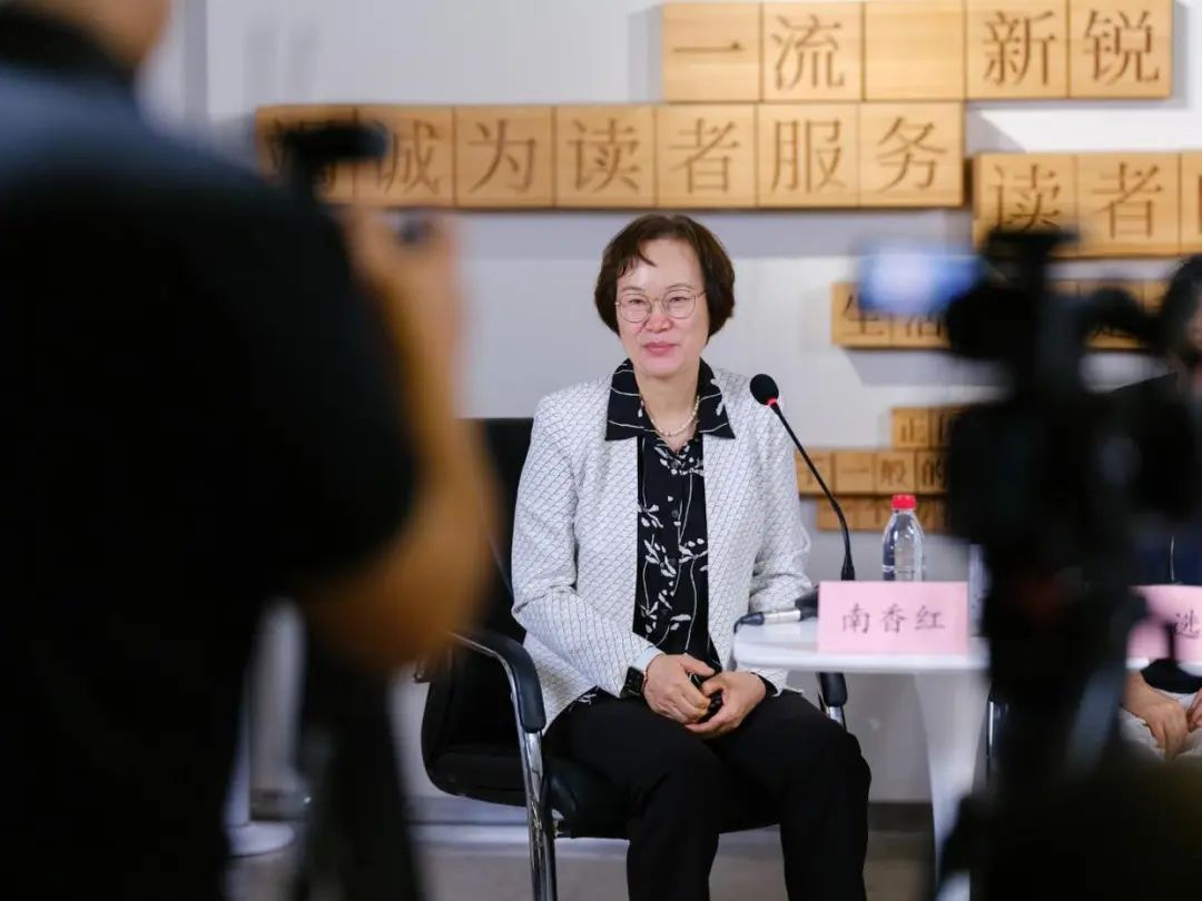 南香红：我为什么要写《没有结束的细菌战》这本书？