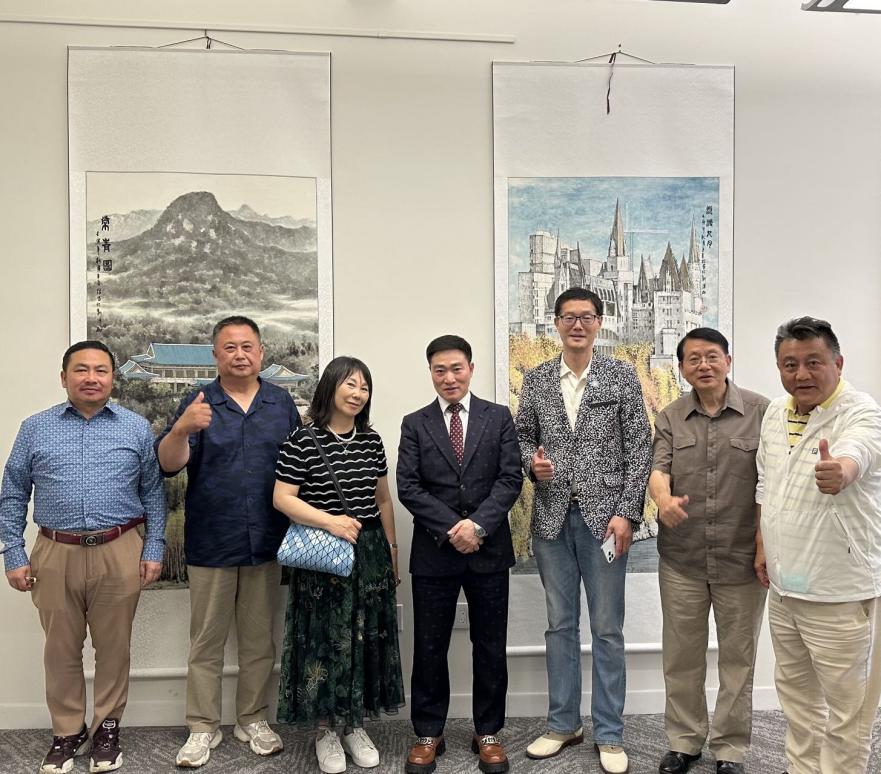 世界艺术家协会主席王余根先生领航国际文化交流