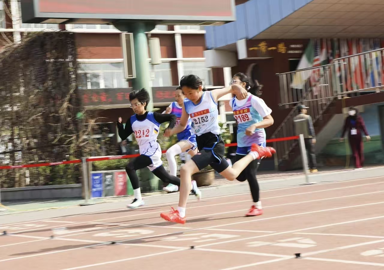 关于进一步规范托管班、自习室经营行为 切实落实“双减”要求的告知书