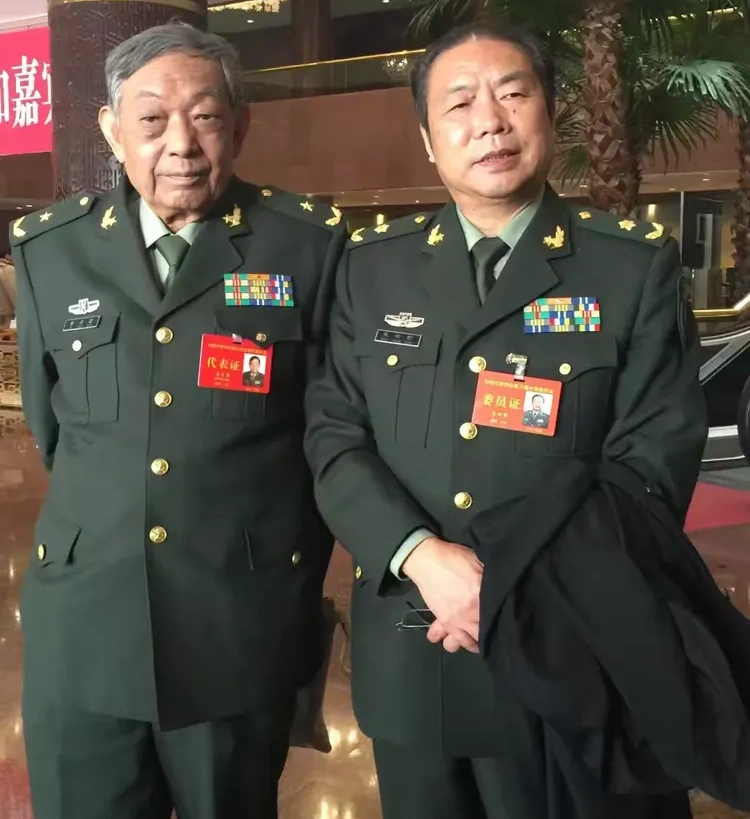 朱向前与李存葆